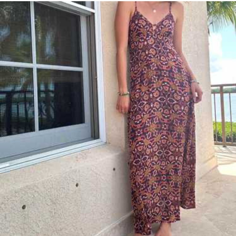Billabong Bohemian Maxi Dress with Spaghetti Straps size s